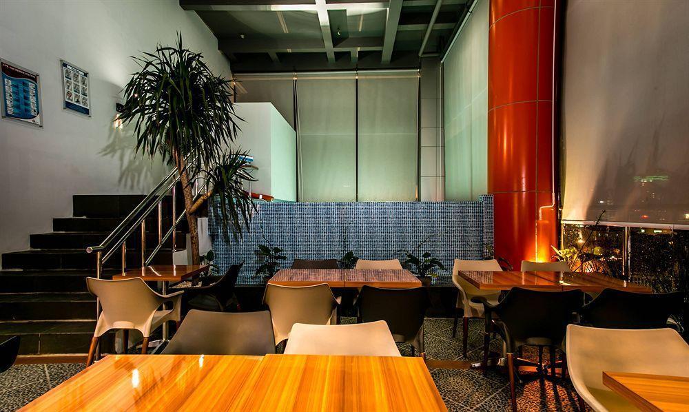G Suites Hotel By Amithya Surabaja Exteriér fotografie