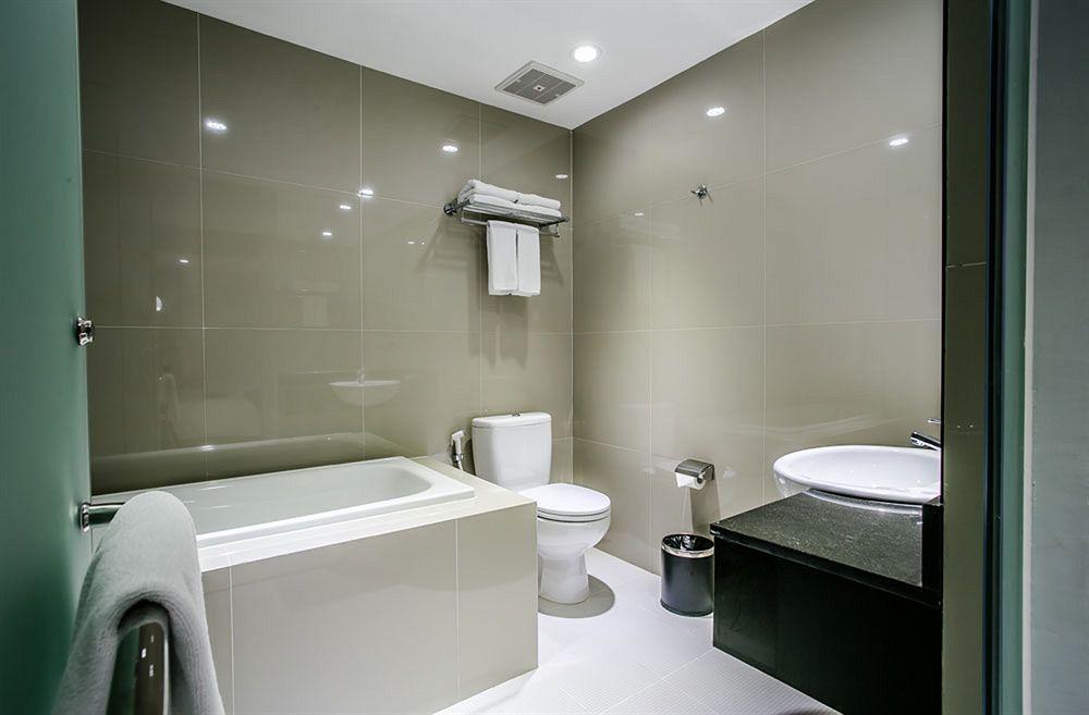 G Suites Hotel By Amithya Surabaja Exteriér fotografie